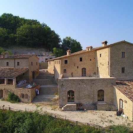 Borgo Storico Cisterna Villa Macerata Feltria Bagian luar foto