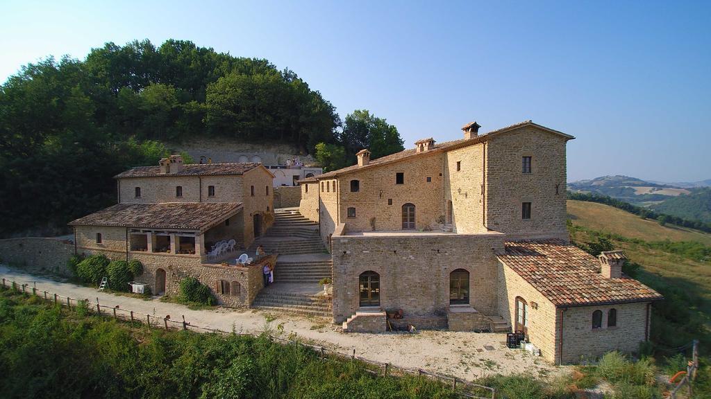 Borgo Storico Cisterna Villa Macerata Feltria Bagian luar foto